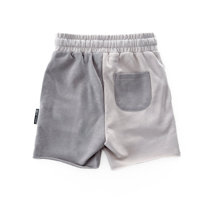 COLOR BLOCK SHORTS - PEBBLE