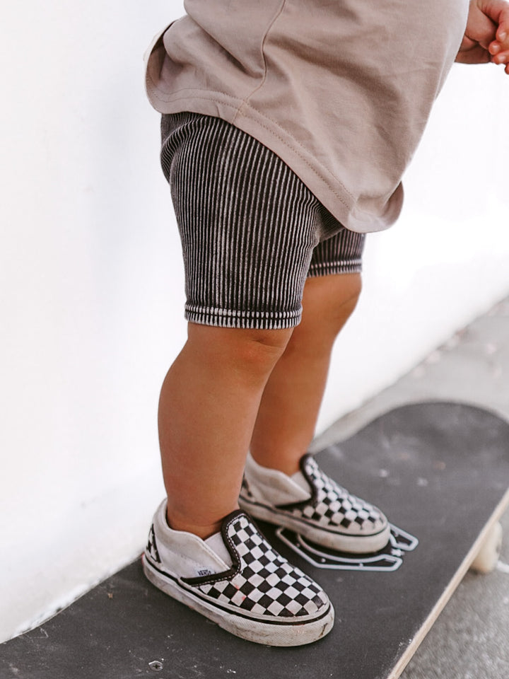 ACID WASH BIKER SHORTS - CHARCOAL