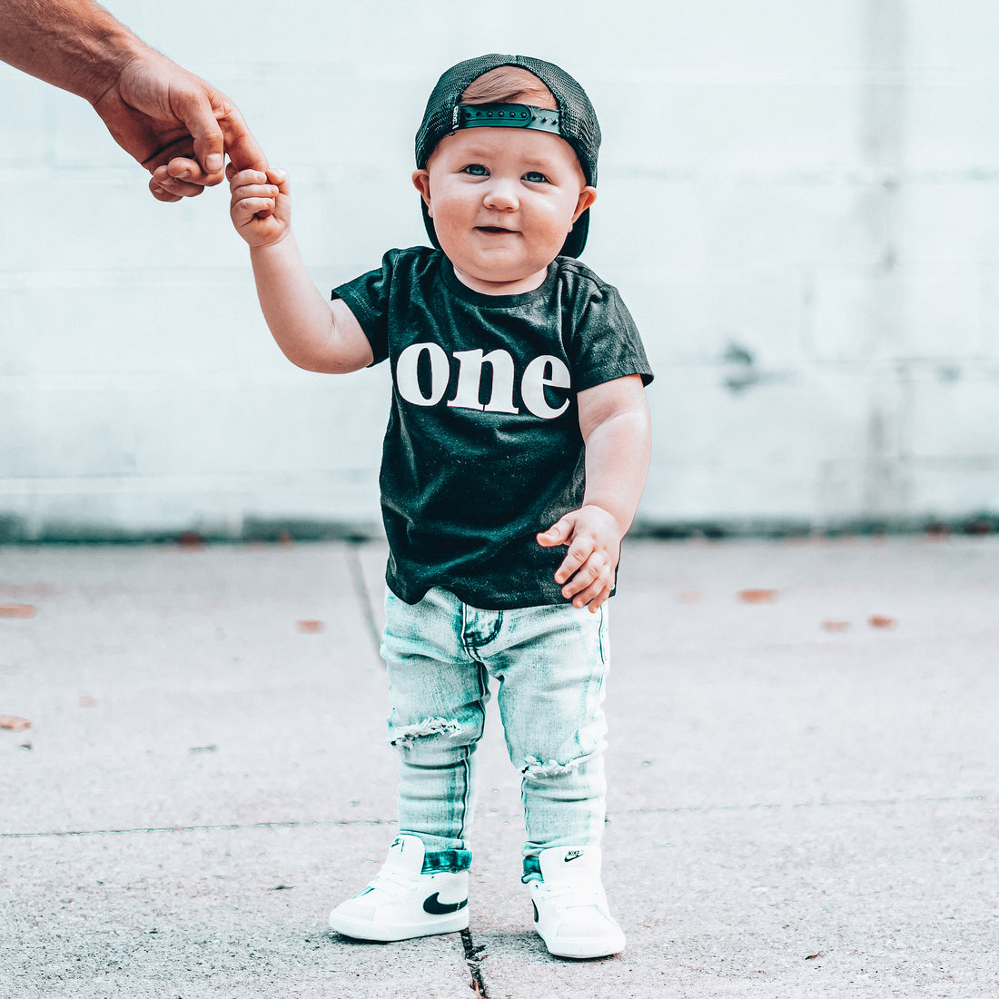 CLASSIC ONE BIRTHDAY TEE - BLACK