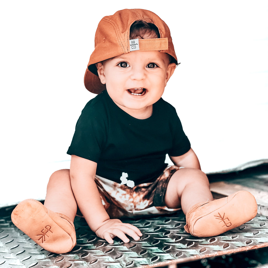 Toddler wearing LENOX JAMES black cotton crewneck basic tee